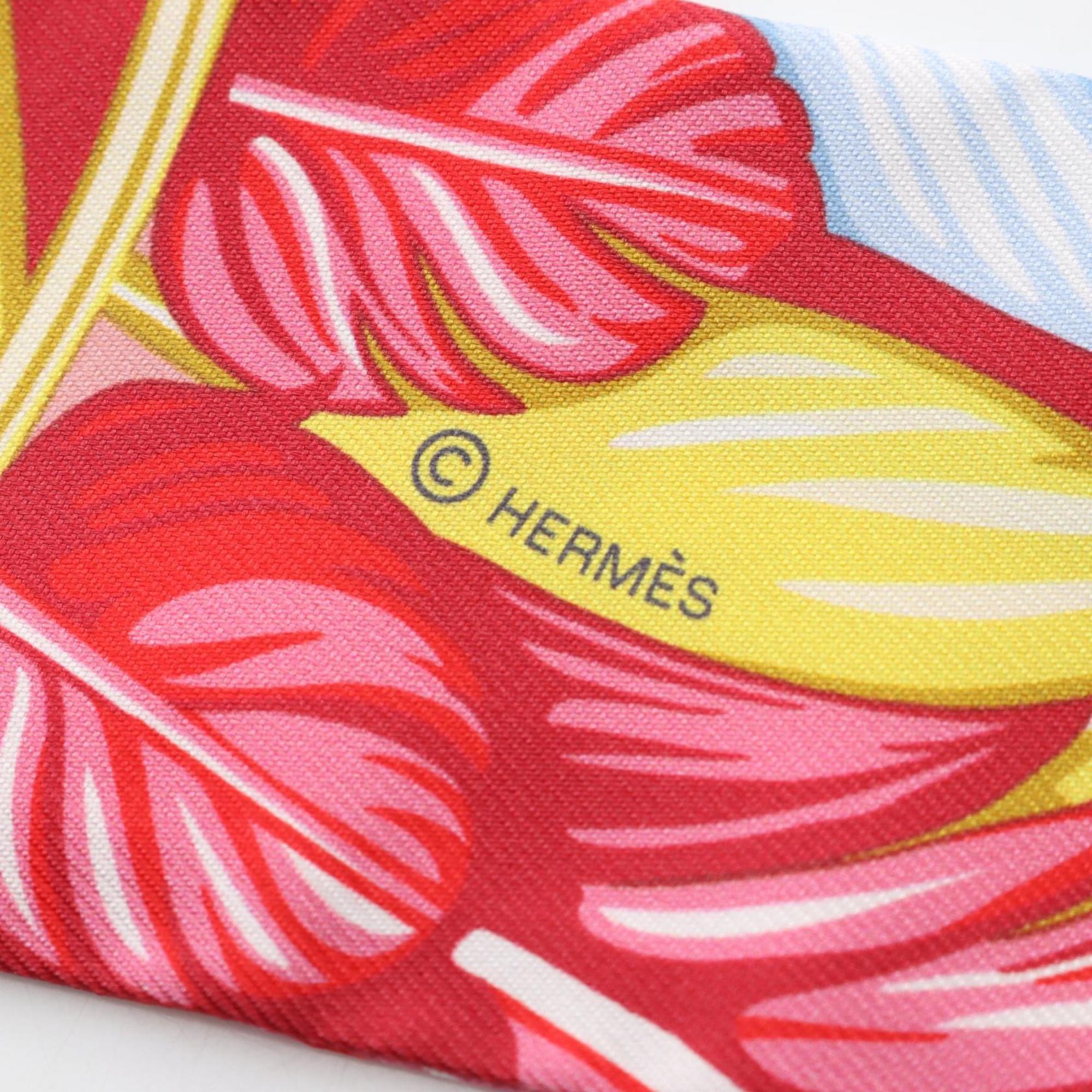 Hermes Hermès Danse Pacifice Twilly Silk Scarf for Women in Multicolored Pink
