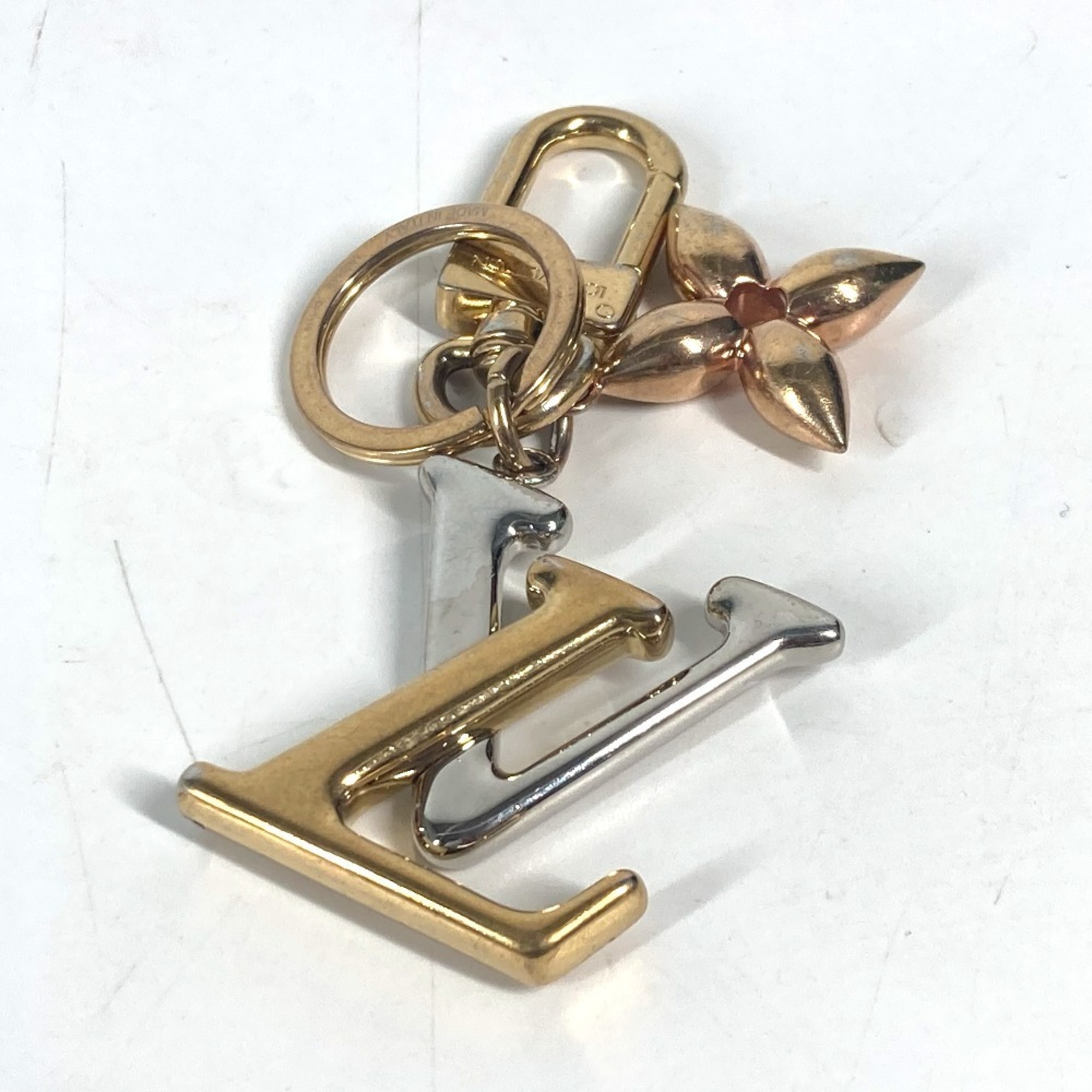 LOUIS VUITTON M68449 LV logo keychain, New Wave bag charm, accessory, metal, ladies, multicolor