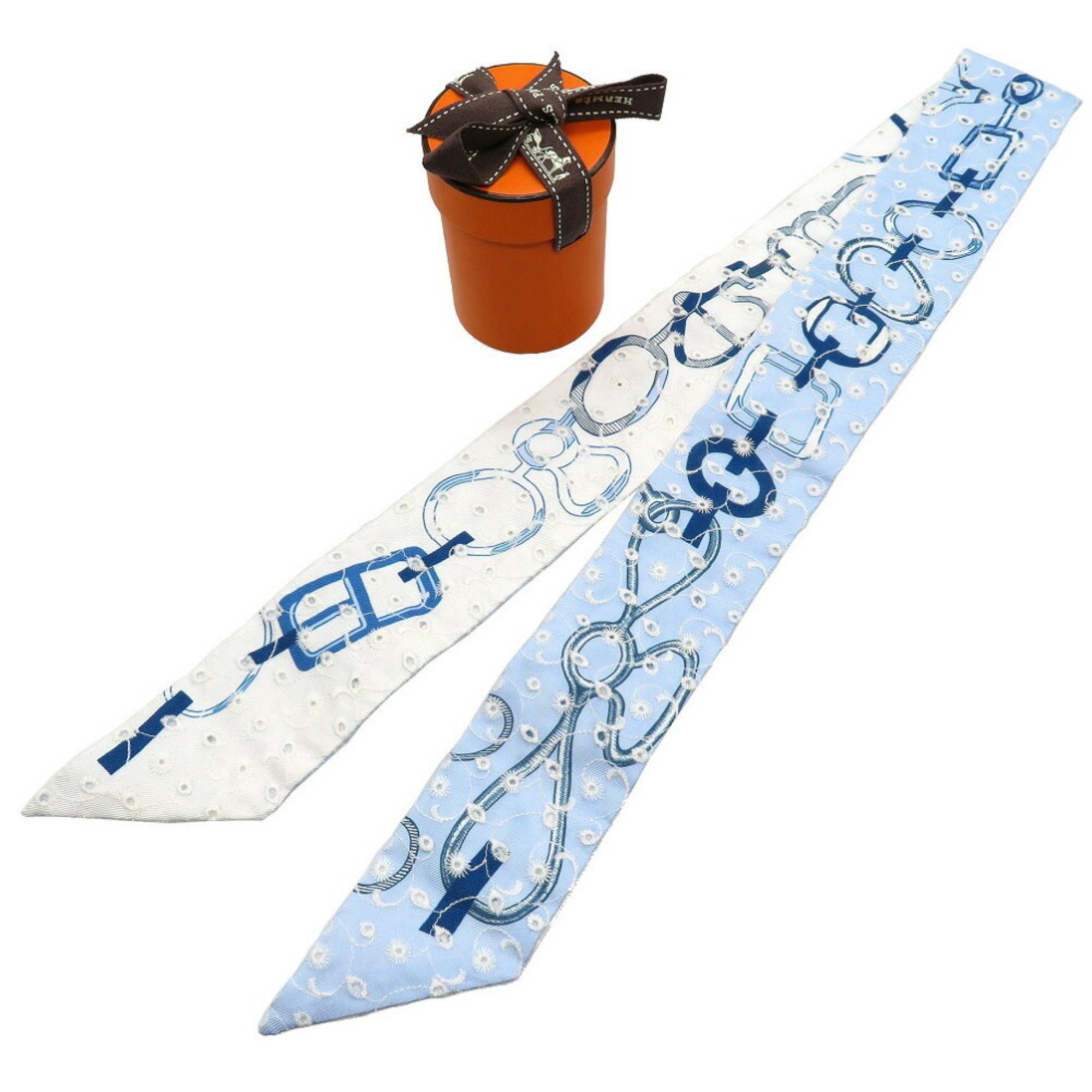 Unused Hermes Twilly de Les Boucles Broderie Anglaise Silk Blue Scarf Muffler 0176 HERMES