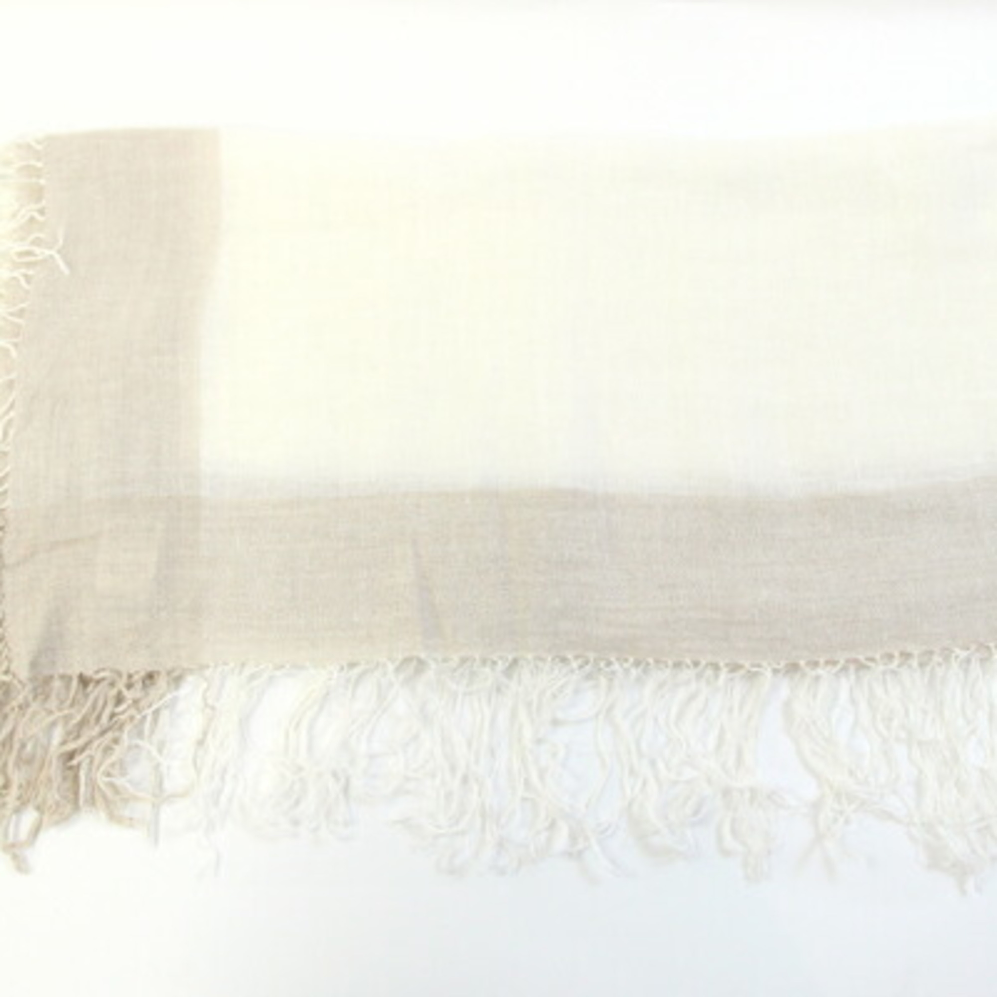 Brunello Cinnelli Brunello Cucinelli Large Cashmere Chiffon Shawl in Ivory and Beige for Women