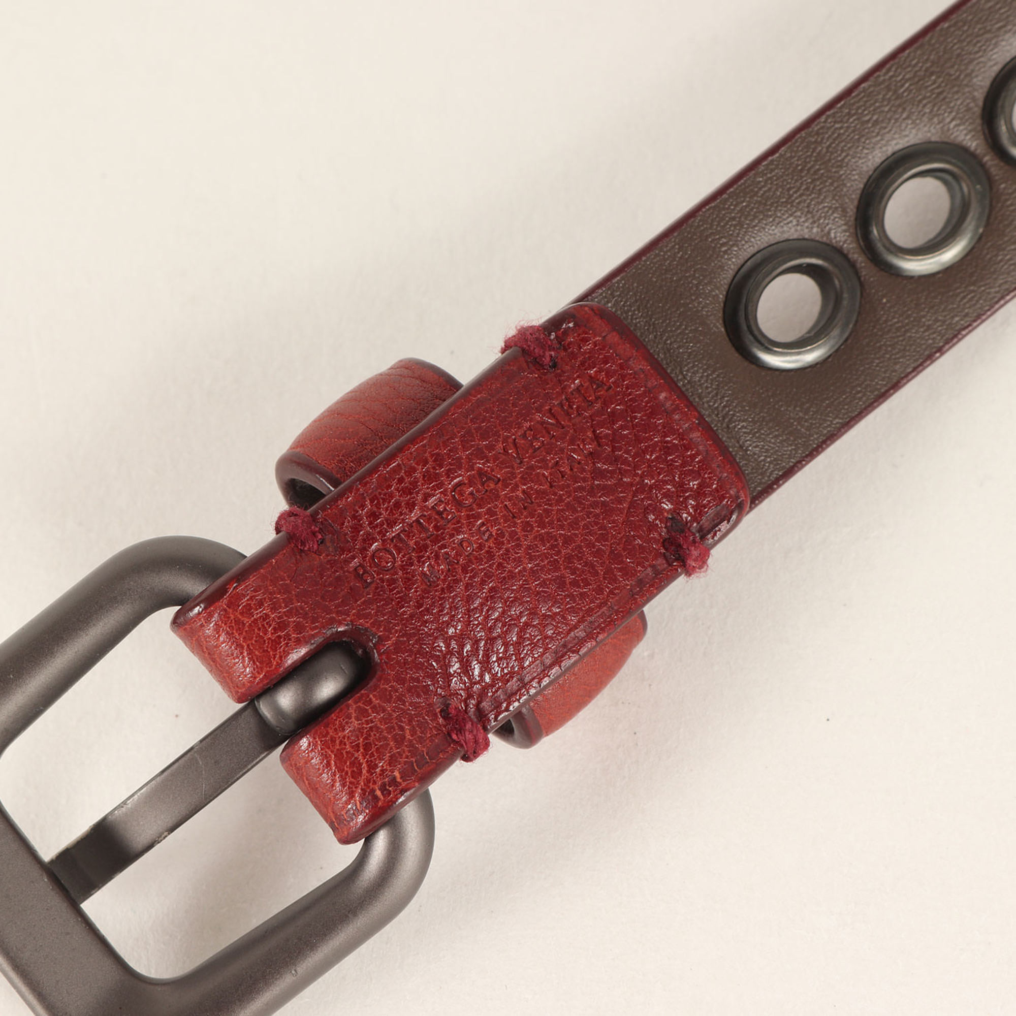 BOTTEGA VENETA Men's Brown Grained Leather Belt with Square Buckle and Oval Eyelets, Size: Free