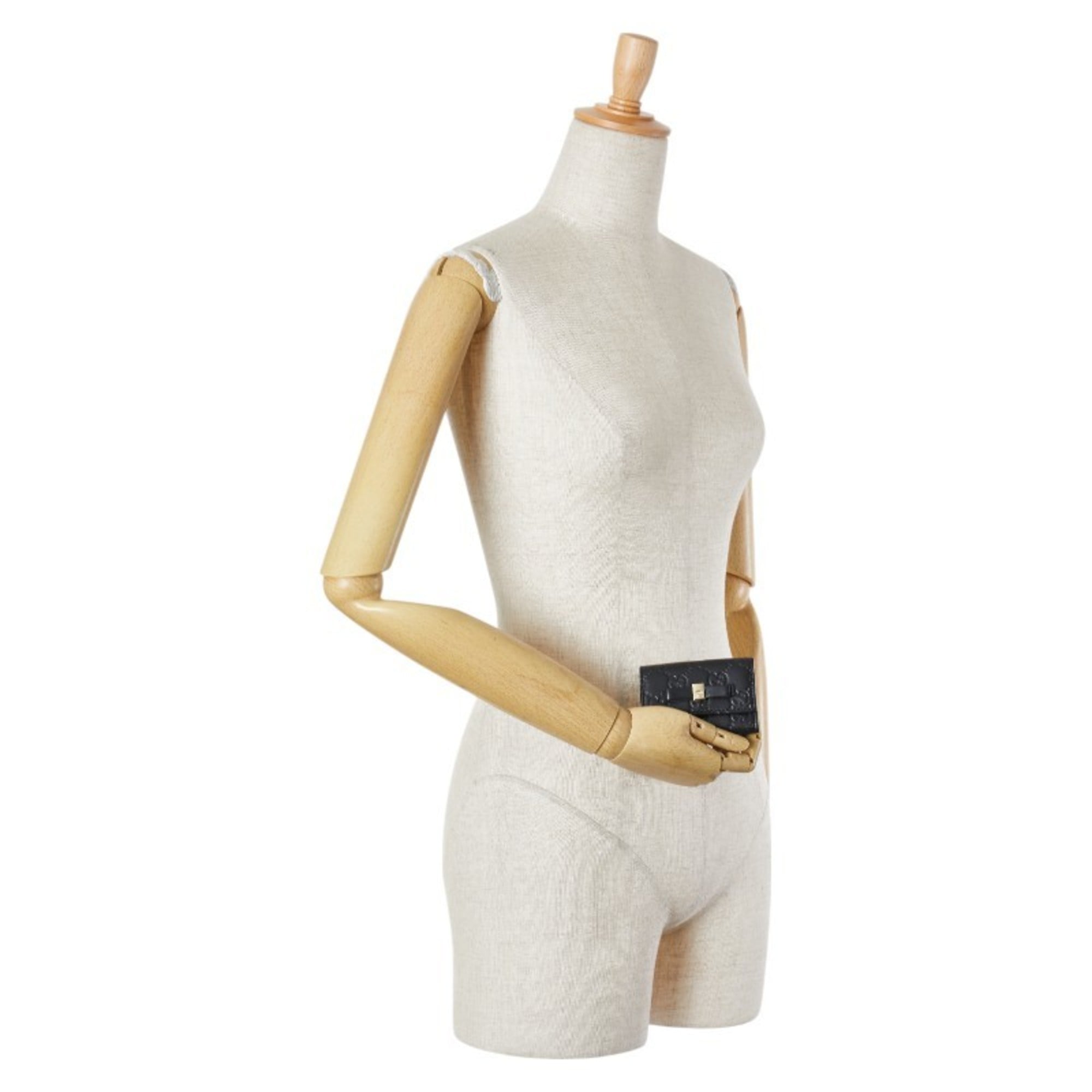 Gucci Guccissima Ribbon 6-ring Key Case 388682 Black Leather Women's GUCCI